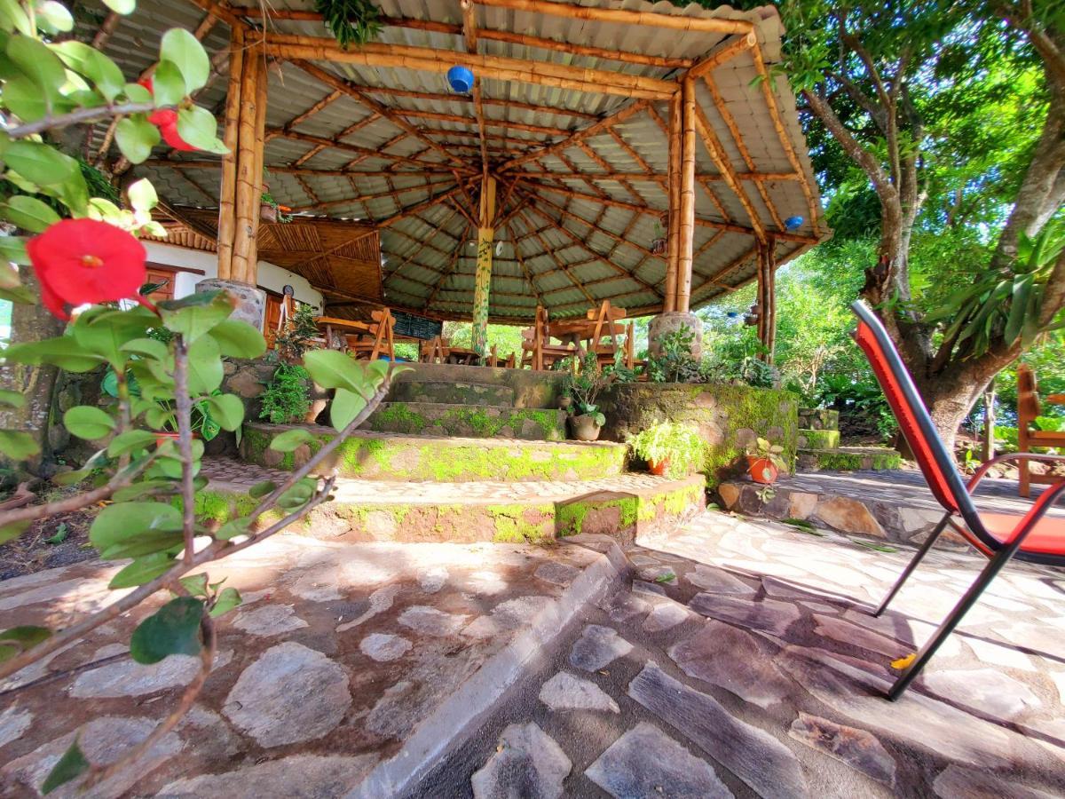 The Jungle Villa Merida Bagian luar foto
